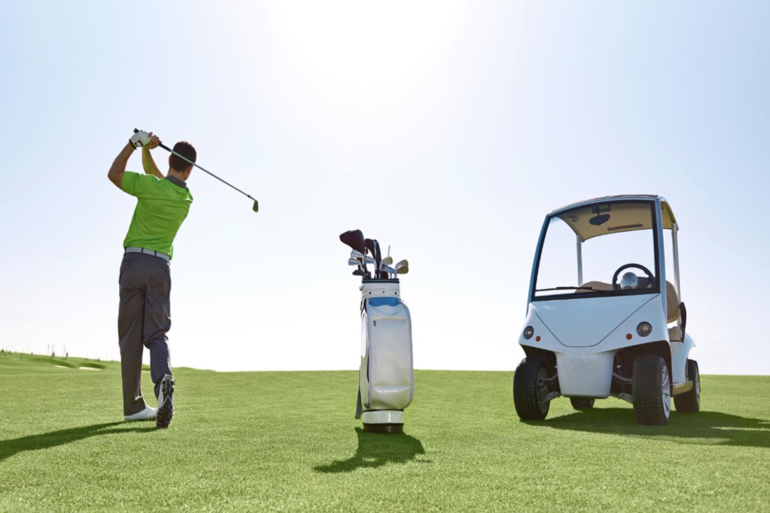 Golf y viajes de negocios. Combinación ganadora