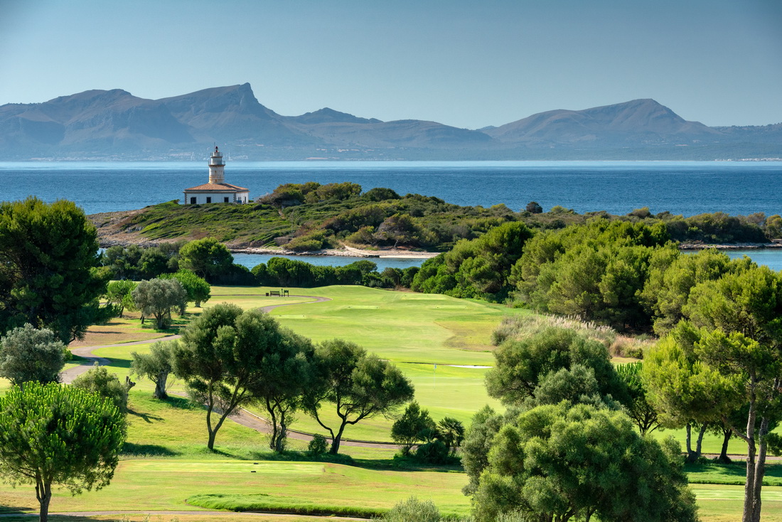 The 5 Golf Courses in Spain You Can't Miss in 2025